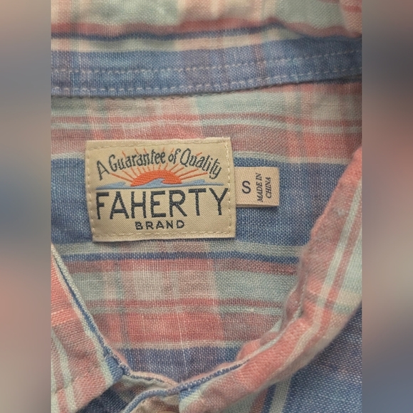 *Faherty Long Sleeve Button Down, Small - Picture 4 of 7
